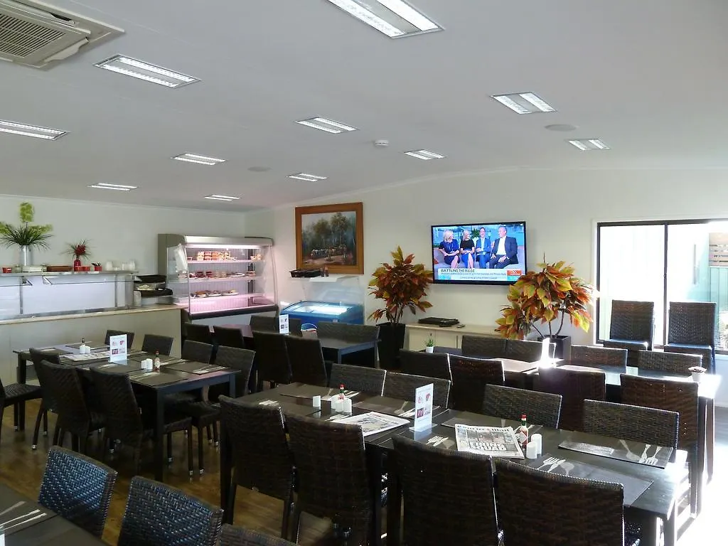 Chinchilla Tourist Park Villa Holiday park