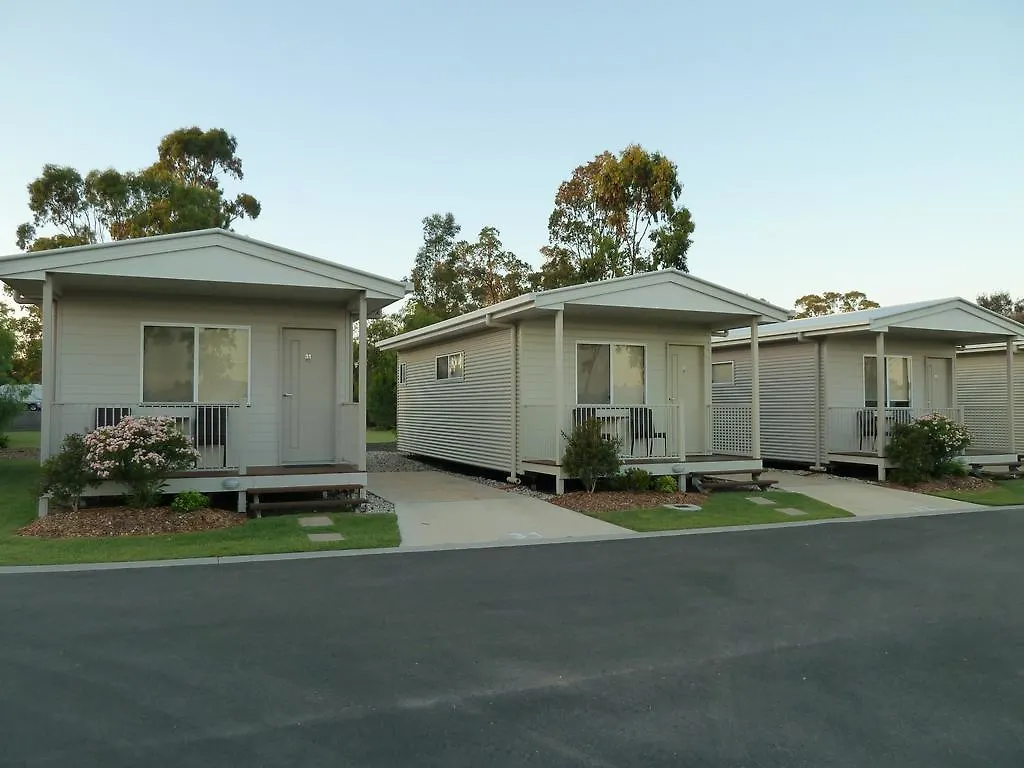 Chinchilla Tourist Park Villa 4*,  Australia